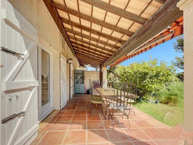 Maisonnette Kalis Calme Avec Climatisation Parking Jardin Cadre Campagne Plages A Pieds Бандоль Экстерьер фото