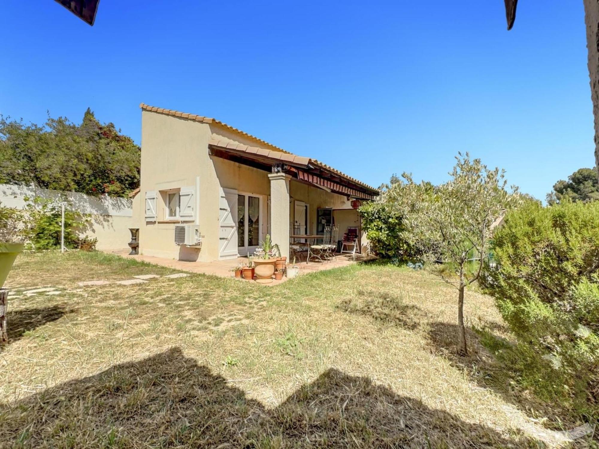 Maisonnette Kalis Calme Avec Climatisation Parking Jardin Cadre Campagne Plages A Pieds Бандоль Экстерьер фото