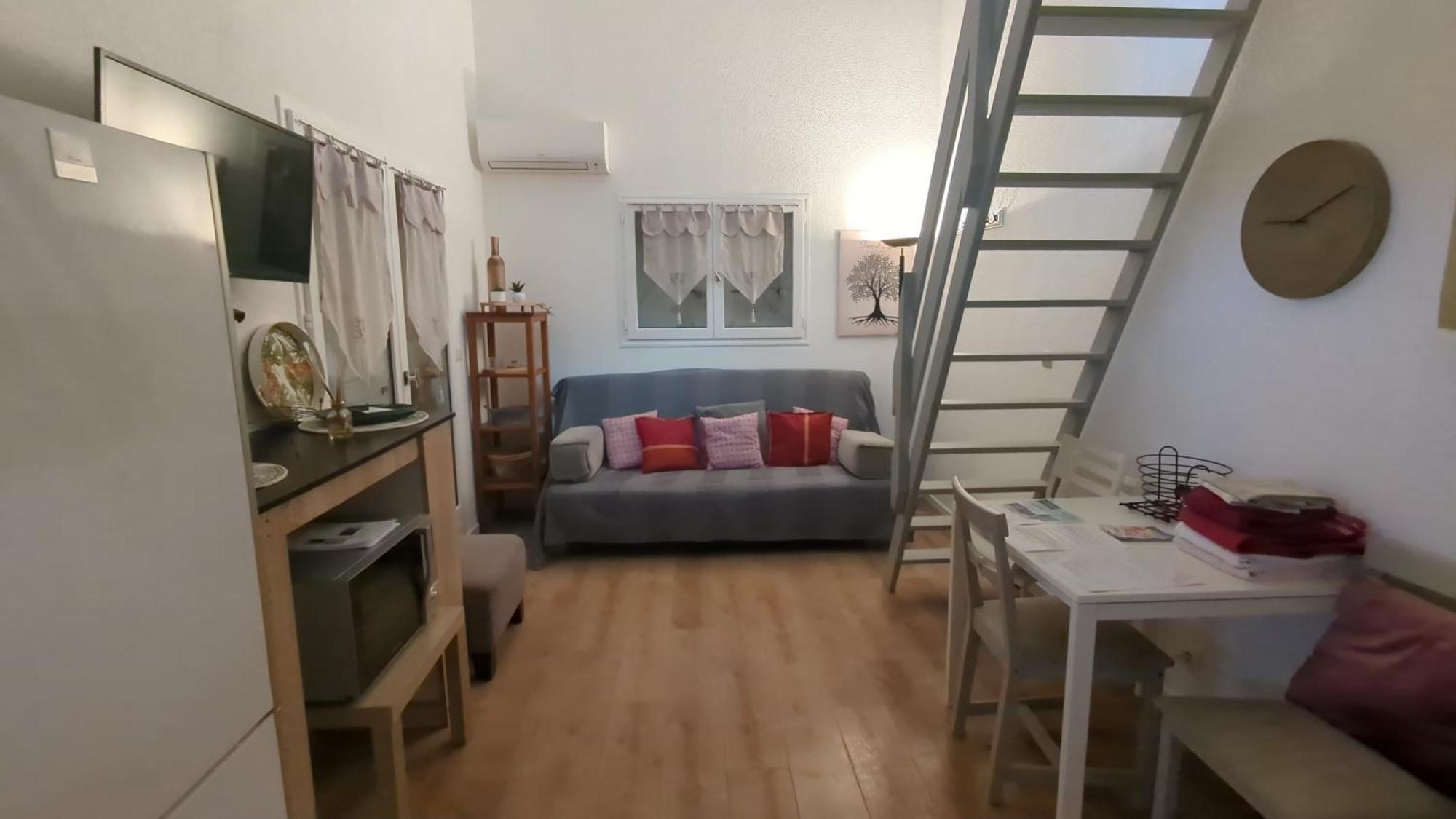 Maisonnette Kalis Calme Avec Climatisation Parking Jardin Cadre Campagne Plages A Pieds Бандоль Экстерьер фото